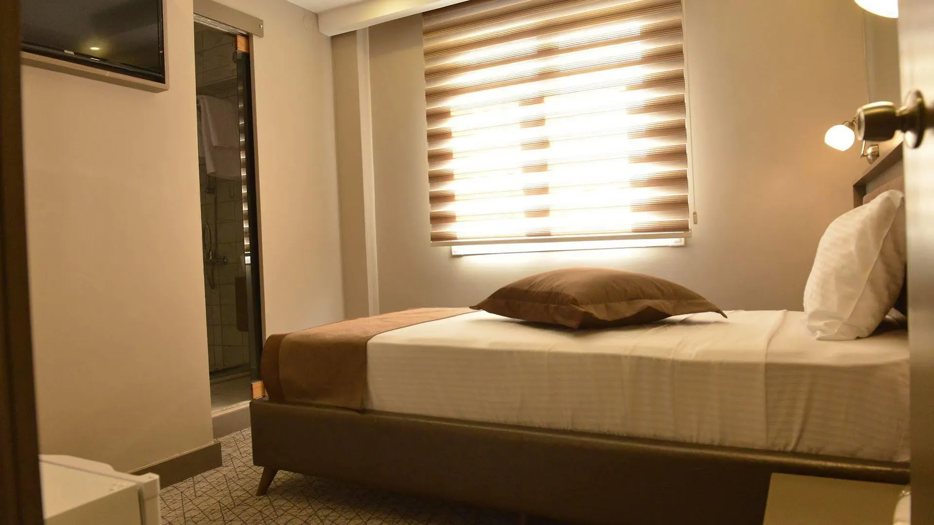 Turkeli Otel Istanbul 3*,